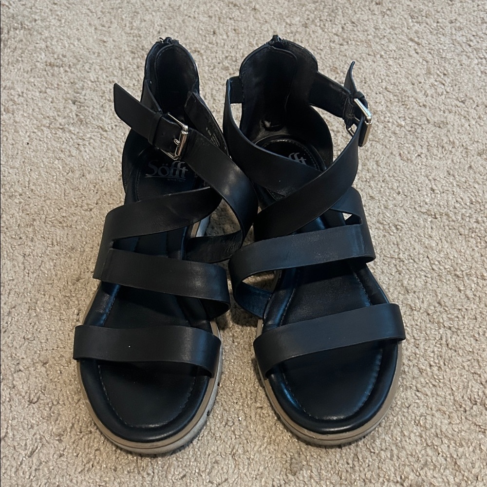 Sofft Black Strappy Women's Sandals